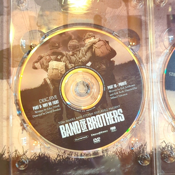 Band Of Brothers 6 Blue Ray Disc DVD Set in a  Collectable Metal Tin - Picture 9 of 10